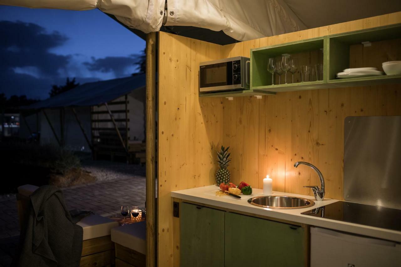 Mobile Homes Camping Santa Marina, Lanterna 波雷奇 外观 照片